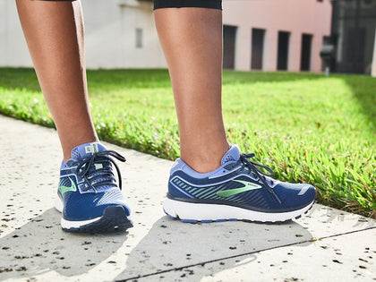 Women's Running Shoes